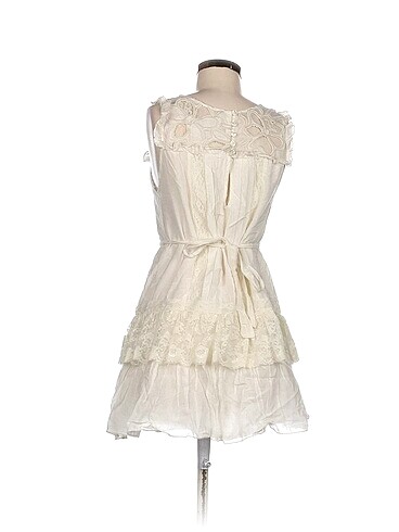 universal Beden Vintage Love Kısa Elbise %70 İndirimli.