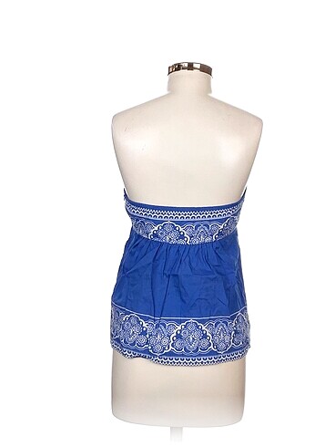 m Beden Benetton Bluz %70 İndirimli.