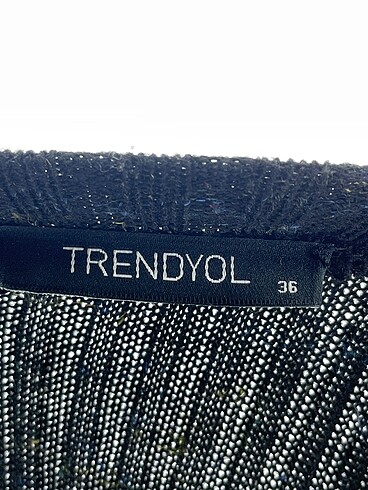 36 Beden siyah Renk Trendyol & Milla Uzun Elbise %70 İndirimli.