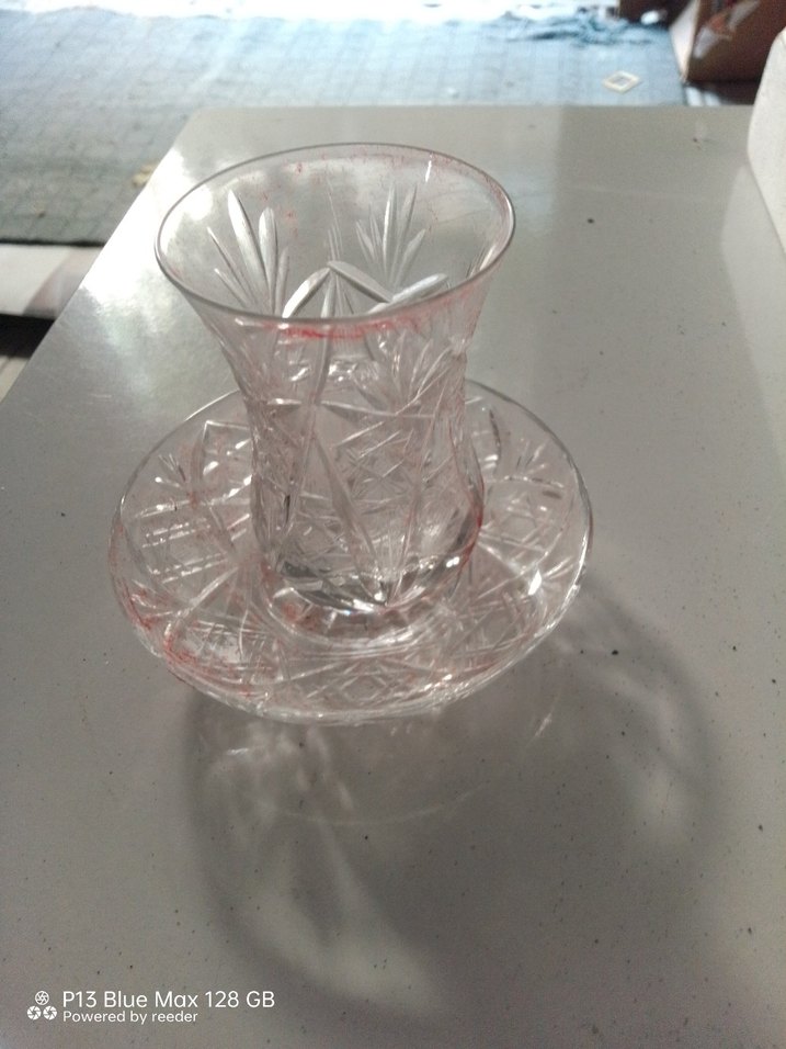 Beyaz Renkli Kesme Cam Bardak - Görsel 3