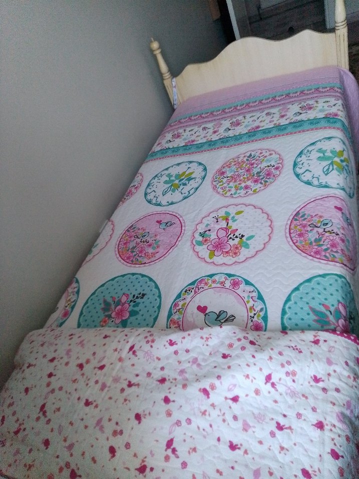 Pembe Pastel Renkli Baskılı Yatak Örtüsü - Görsel 3