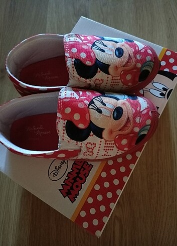 Minnie Mouse Babet