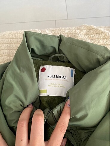 Pull and Bear Şişme montt