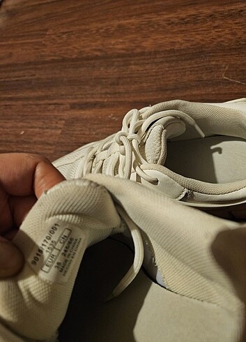 38 Beden beyaz Renk Orijinal stradivarus beyaz spor ayakkabı 