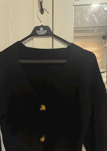 Düğmeli Siyah Triko Kadın Hırka - Görsel 2