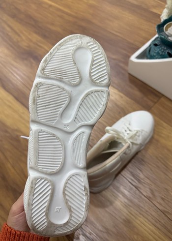 Beyaz ayakkabı - Görsel 4