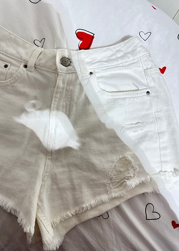 Beyaz Mini Pamuklu Denim Şort - Görsel 2
