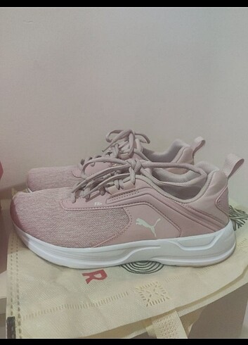 Açık pembe puma spor ayakkabi ORJİNAL