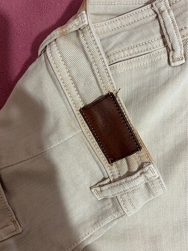32 Beden ten rengi Renk Mango jean