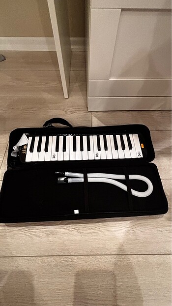 lino 32k melodika