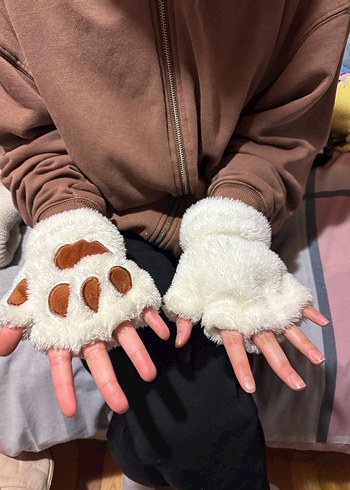 Beyaz Kürklü Kadın Eldivenleri - Görsel 2