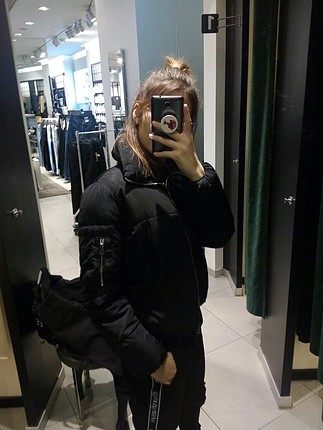 bershka puffy mont