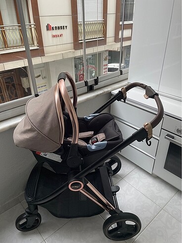 Prego Quantum bebek arabası