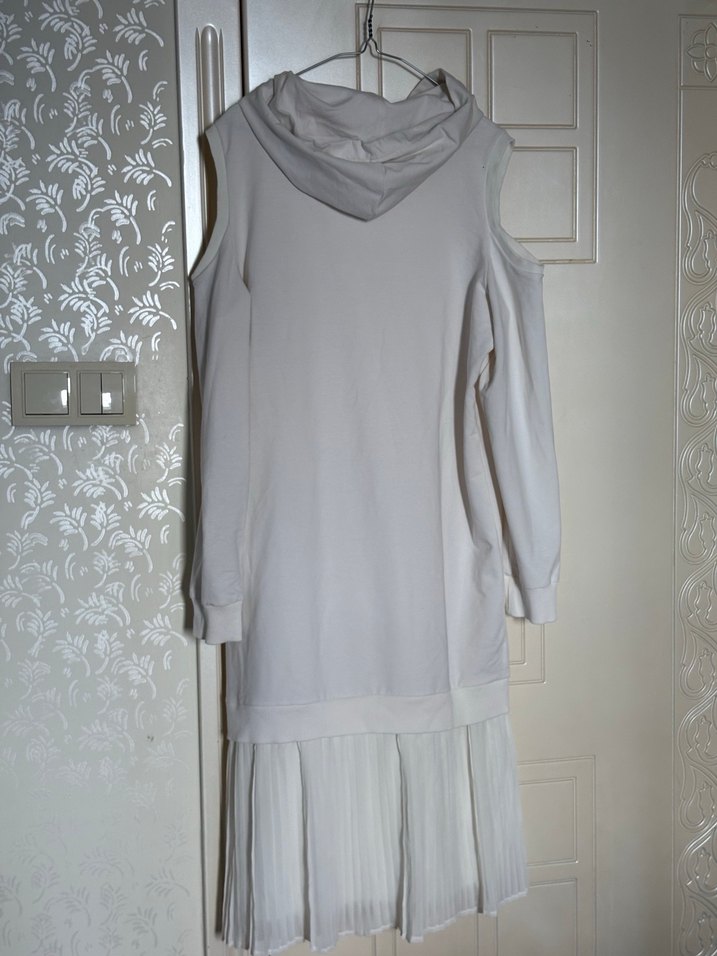 Gri Uzun Kollu Kapüşonlu Kadın Elbise - Görsel 4