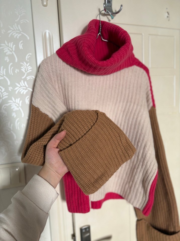 Boğazlı Renk Bloklu Örgü Kadın Kazak - Görsel 4