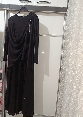 Siyah Uzun Kollu Dökümlü abiye - Görsel 2