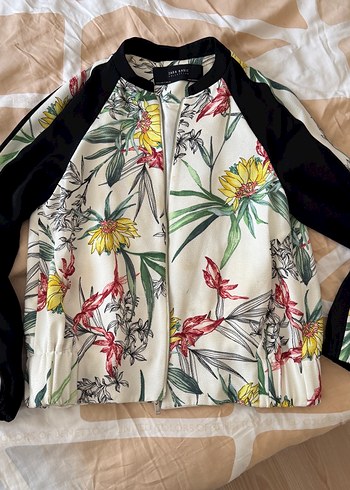 Zara Çiçek Desenli Bomber Ceket
