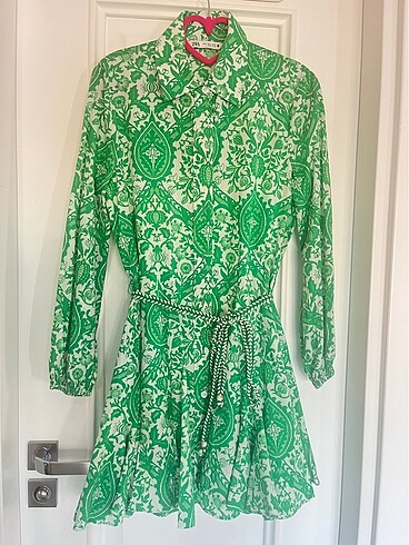 Zara yeşil mini elbise