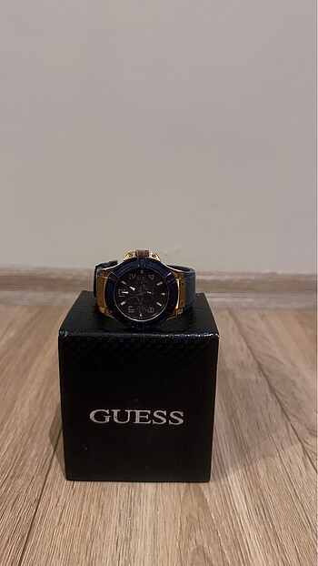  Beden lacivert Renk GUESS ERKEK KOL SAATİ