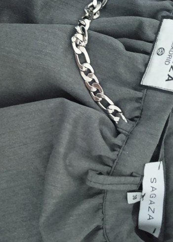 Zincir Detaylı Gri Keten Mini Etek - Görsel 3