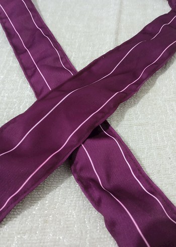 Mor Parlak İnce Saten Fular - Görsel 3