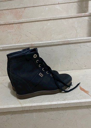 Siyah Süet Kadın Dolgu Topuklu ayakkabı - Görsel 4