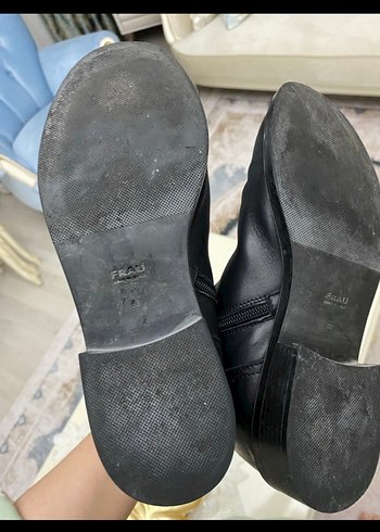 Siyah Deri Perçinli Rock Punk Bot - Görsel 2