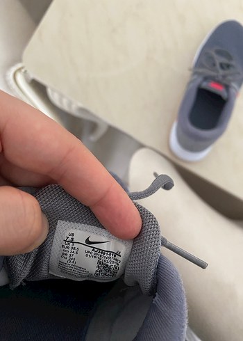 Orjinal marka Gri Nike Spor Kadın Sneaker - Görsel 4