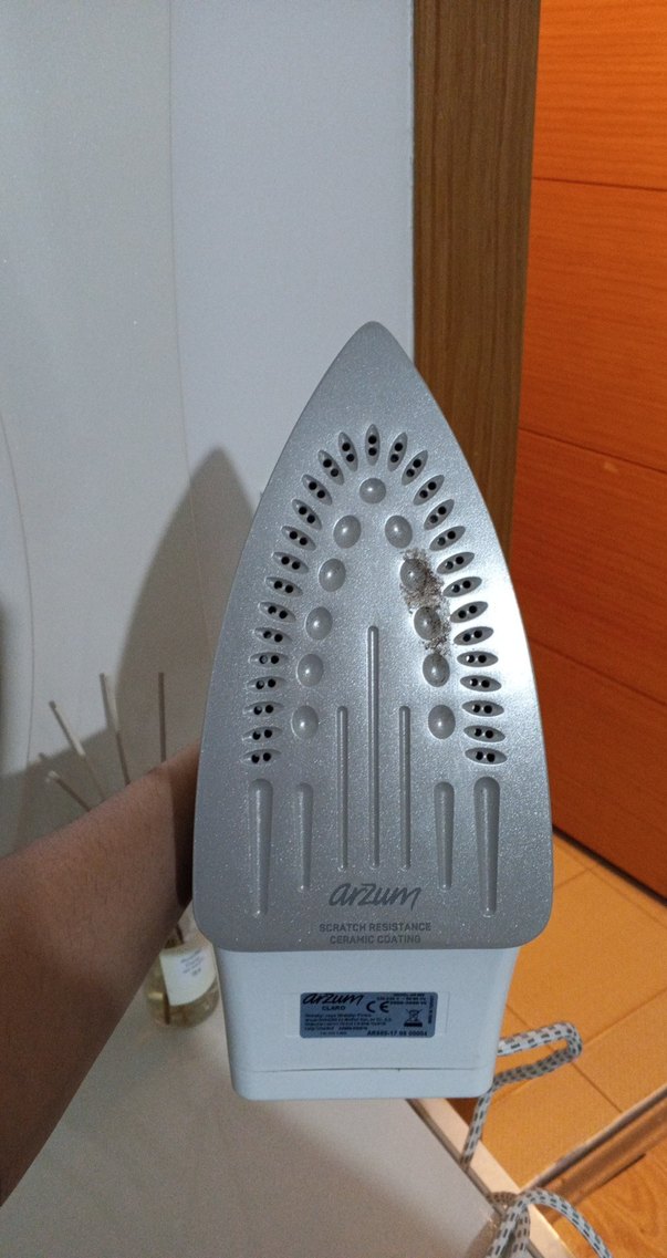 Mavi parlak buharlı ütü - Görsel 2