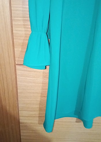 Yeşil Piliseli Uzun Kollu Midi Tunik - Görsel 2