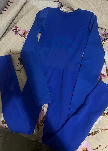 Uzun Kollu, Yüksek Yakalı Mavi Kumaş Tulum - Görsel 3