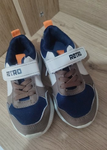 Erkek Çocuk Retro Desenli Spor Ayakkabı - Görsel 2