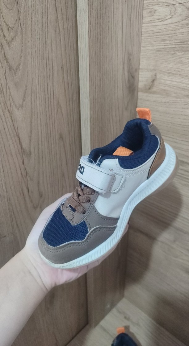 Erkek Çocuk Retro Desenli Spor Ayakkabı - Görsel 4