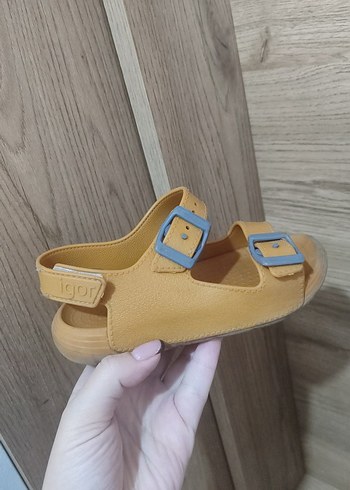 Bej Erkek Çocuk Tokalı Sandalet - Görsel 2