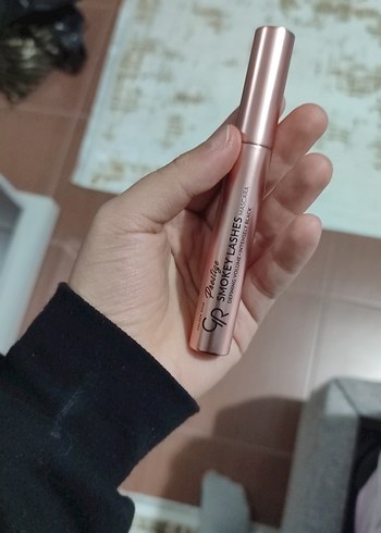 Golden bej parlak Smokey Lashes maskara - Görsel 2