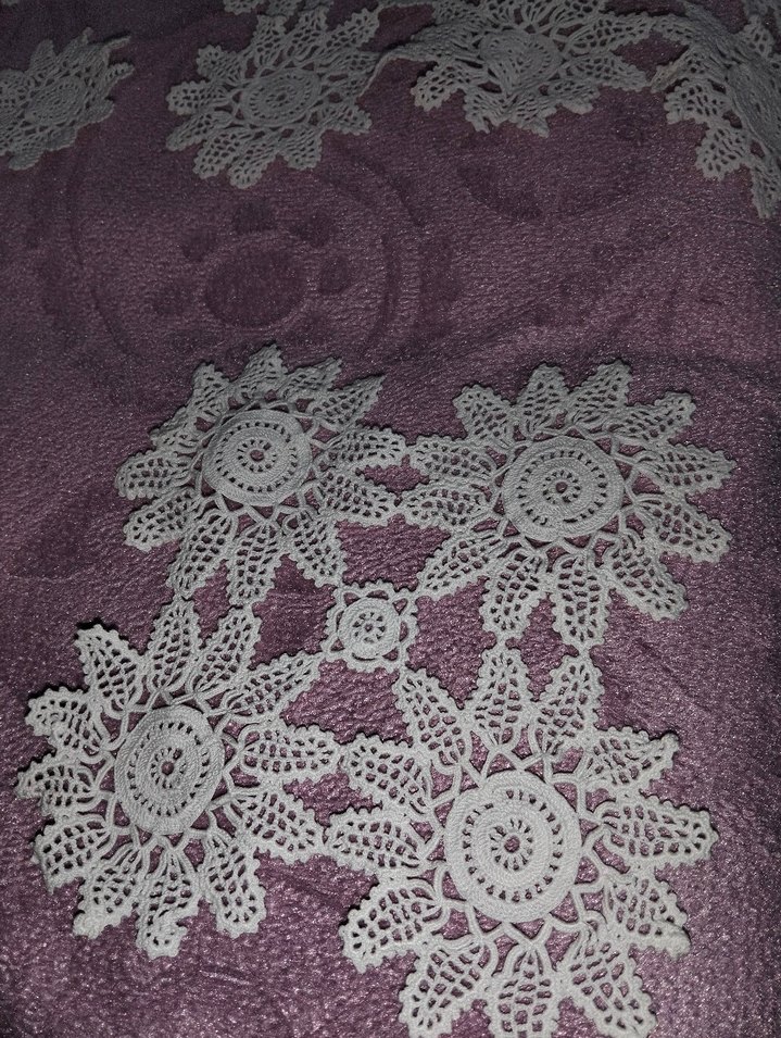 Beyaz El Yapımı Dantel Motifleri - Görsel 2