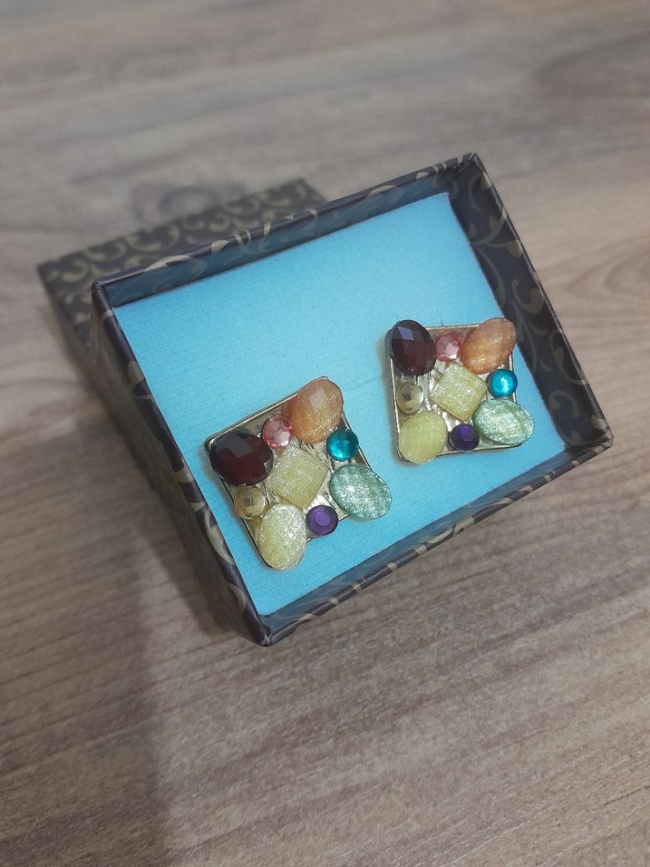 Renkli Mini Boncuklu Bohem Küpe - Görsel 3