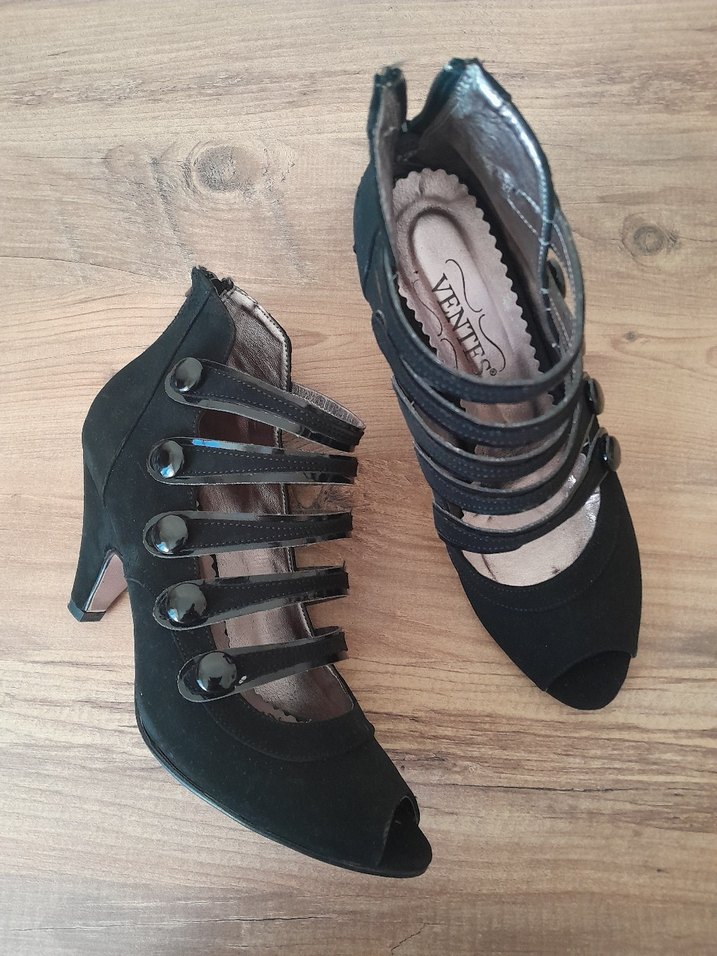 Siyah Bağcıklı Kadın Dolgu Topuk Ayakkabı - Görsel 2