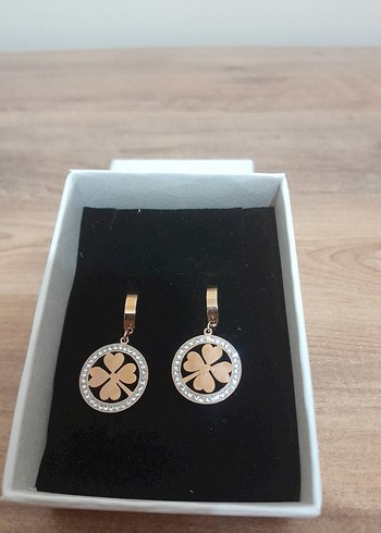 Kahverengi Boncuklu Mini Çiçek Küpeler - Görsel 3