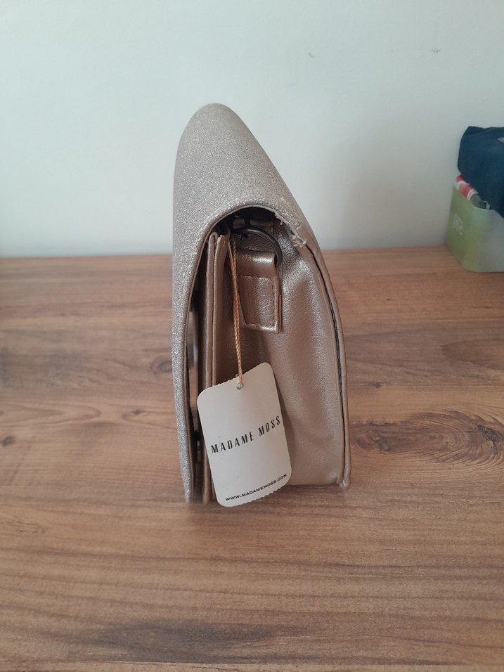 Bej Süet Tokalı Kadın Portföy Çanta - Görsel 3