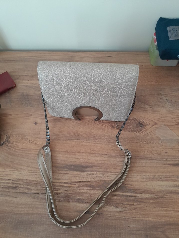 Bej Süet Tokalı Kadın Portföy Çanta - Görsel 5