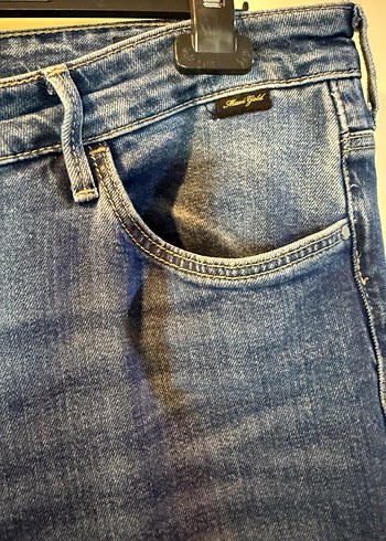 Kadın Mavi Parlak Kot Pantolon - Görsel 3