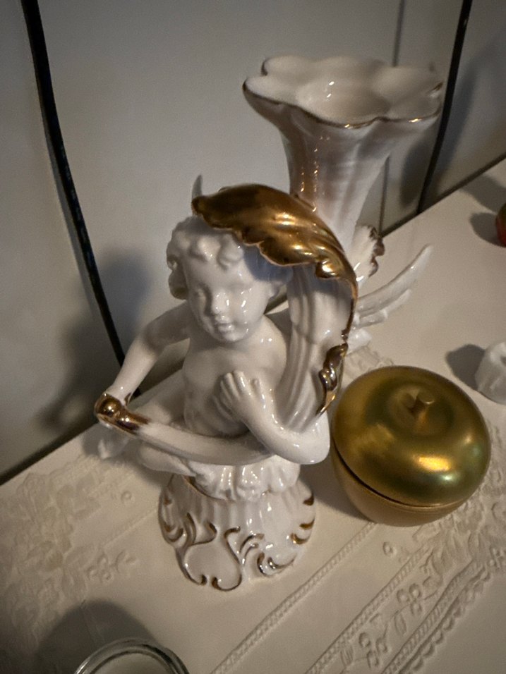 Beyaz ve Altın Detaylı Melek Biblo - Görsel 4