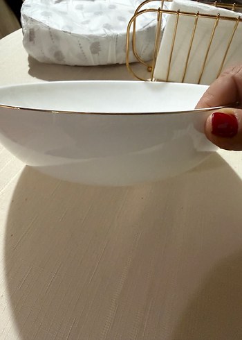 Parlak Beyaz Yuvarlak Servis Kabı - Görsel 5