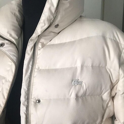 38 Beden Lacoste Kaz Tüyü Mont