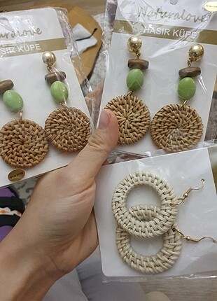 Hasır küpe yeşil taşlı paketli rattan