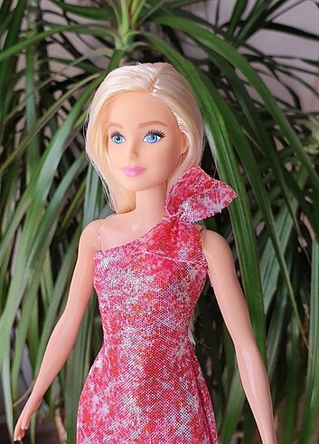 Barbie Sarı saçlı sarışın Barbie kutulu sıfır orjinal Pırıltılı