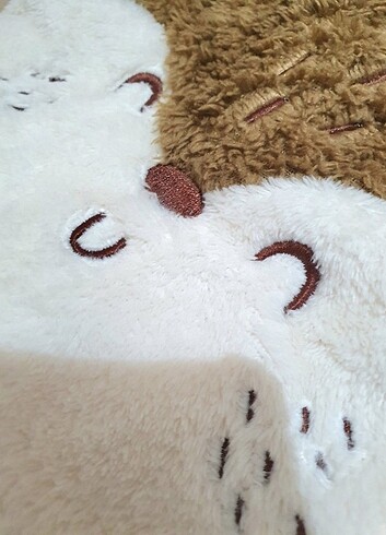 LC Waikiki Lcw bebek peluş polar şapka bere hayvan figürlü.