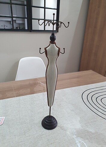  Beden Madame coco takı standı takılık askısı