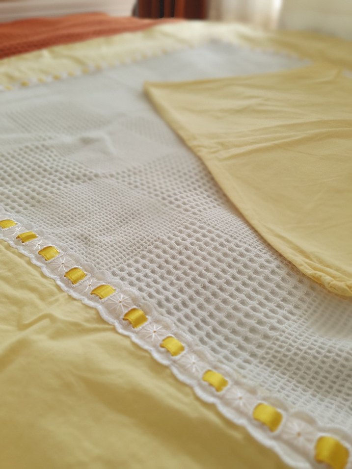 Özel yapım Sarı Bebek Yenidoğan Beşik Pike Nevresim Piko Takımı - Görsel 3